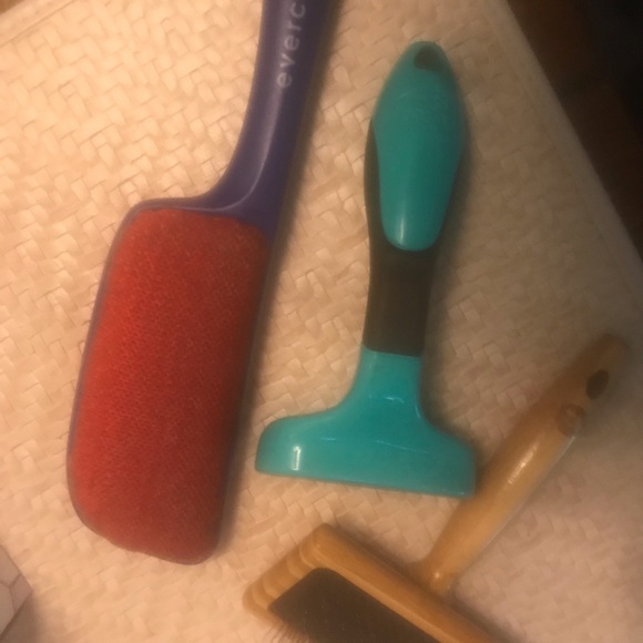 Cat/Dog items - Picture 3 of 5